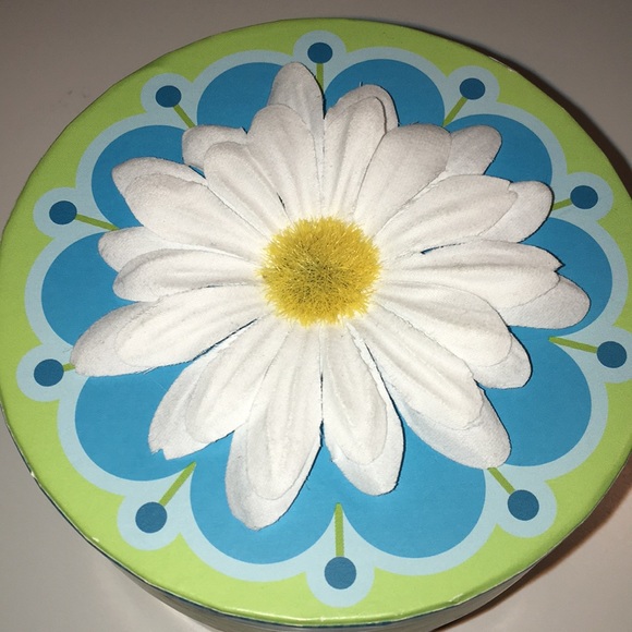 Hallmark box - Picture 3 of 5